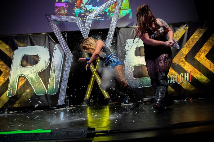 Alexxis Falcon VS Kira Chimera